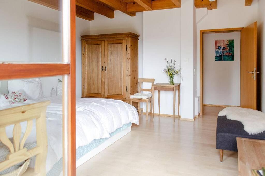 4-Zimmer-Ferienwohnung Waldbluemle Dobel Dış mekan fotoğraf