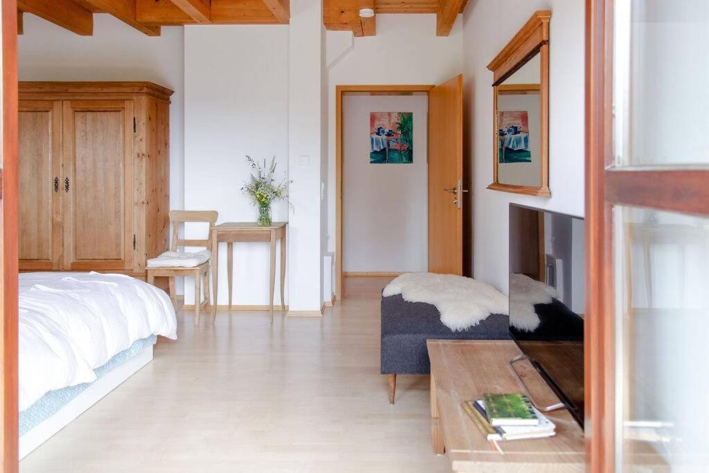 4-Zimmer-Ferienwohnung Waldbluemle Dobel Dış mekan fotoğraf